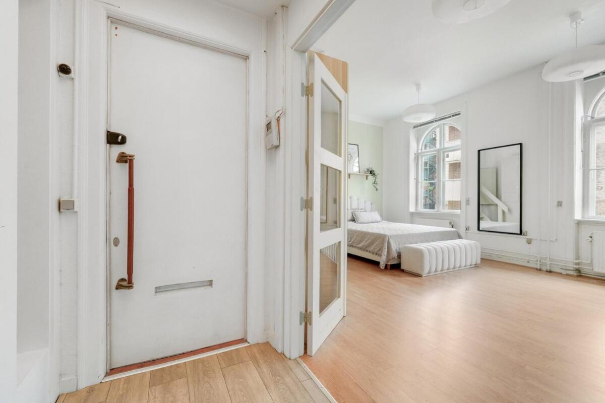 Stylish Flat - 200m2 Of Comfort Apartment *