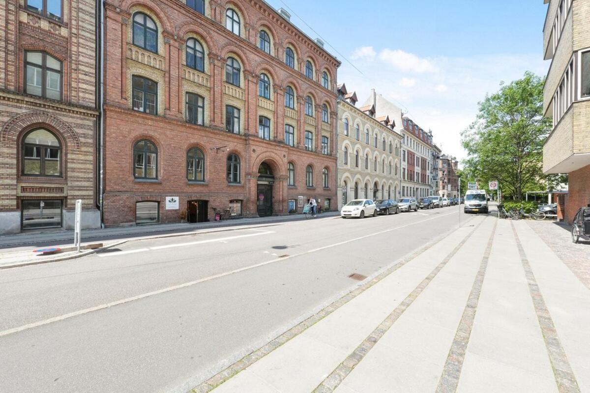 Stylish Flat - 200m2 Of Comfort Apartment *